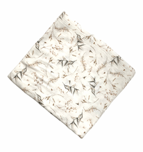 Load image into Gallery viewer, Summer Lovey Cover- Foliage