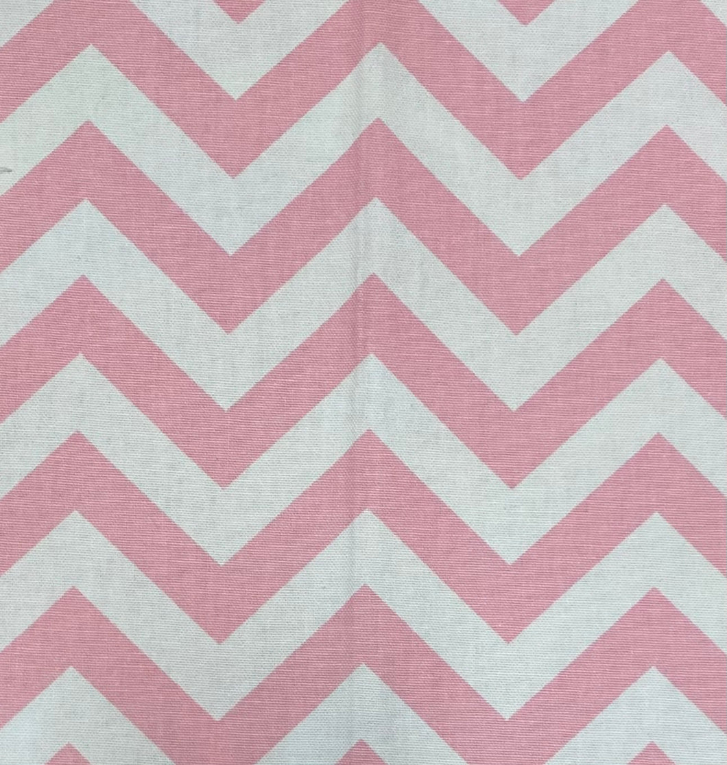 Play Carrier- Pink Chevron