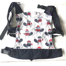 Load image into Gallery viewer, Play Carrier- Plaid Beavers
